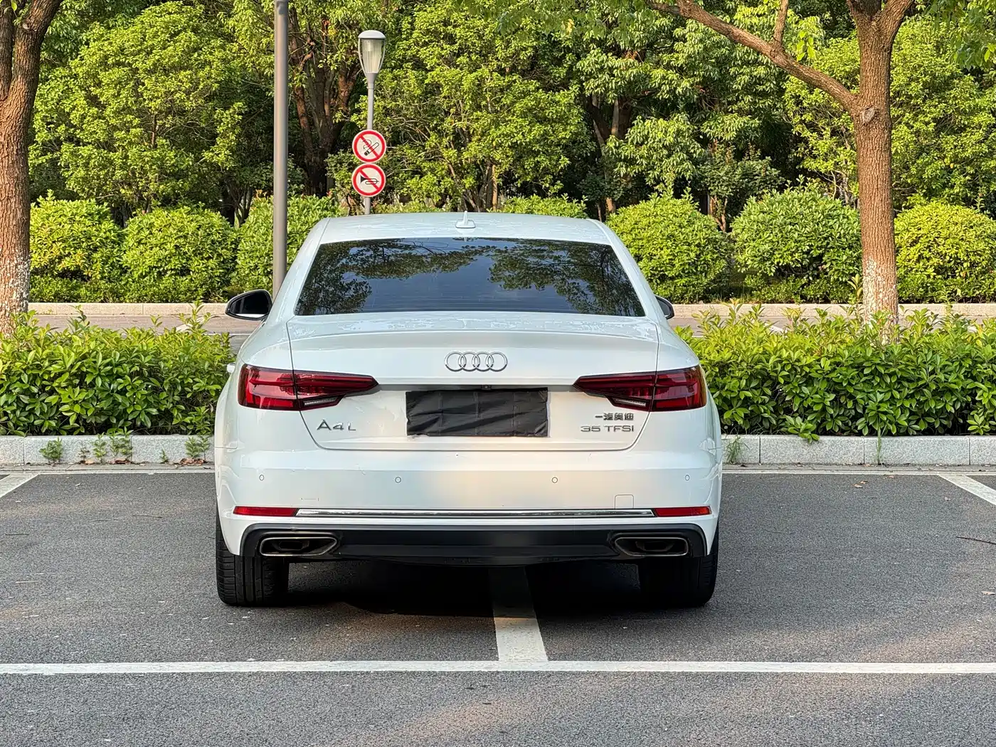 Фото 8 - Audi A4L