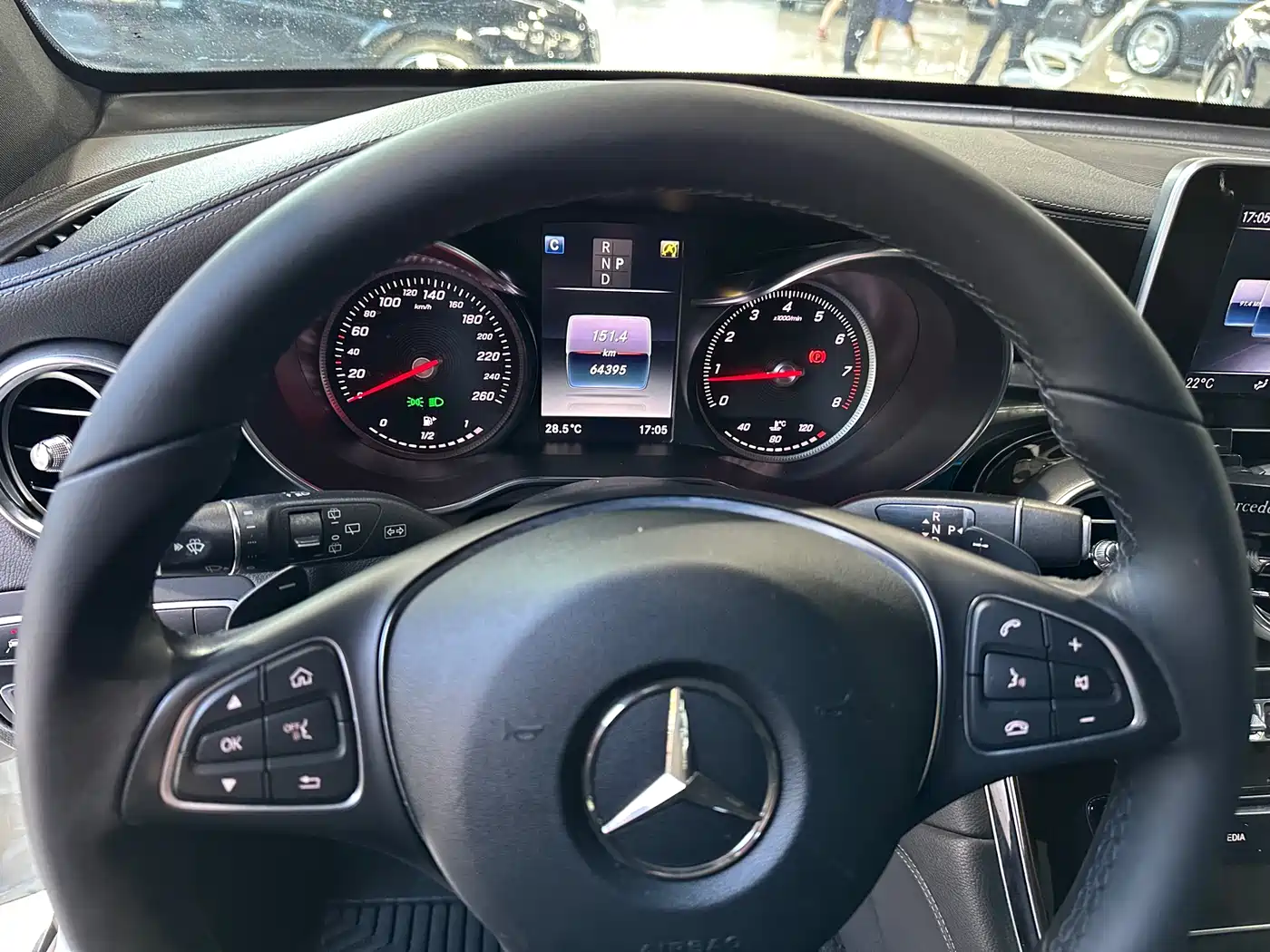 Mercedes-Benz GLC 2019 GLC 260 L 4MATIC Luxury фото 9