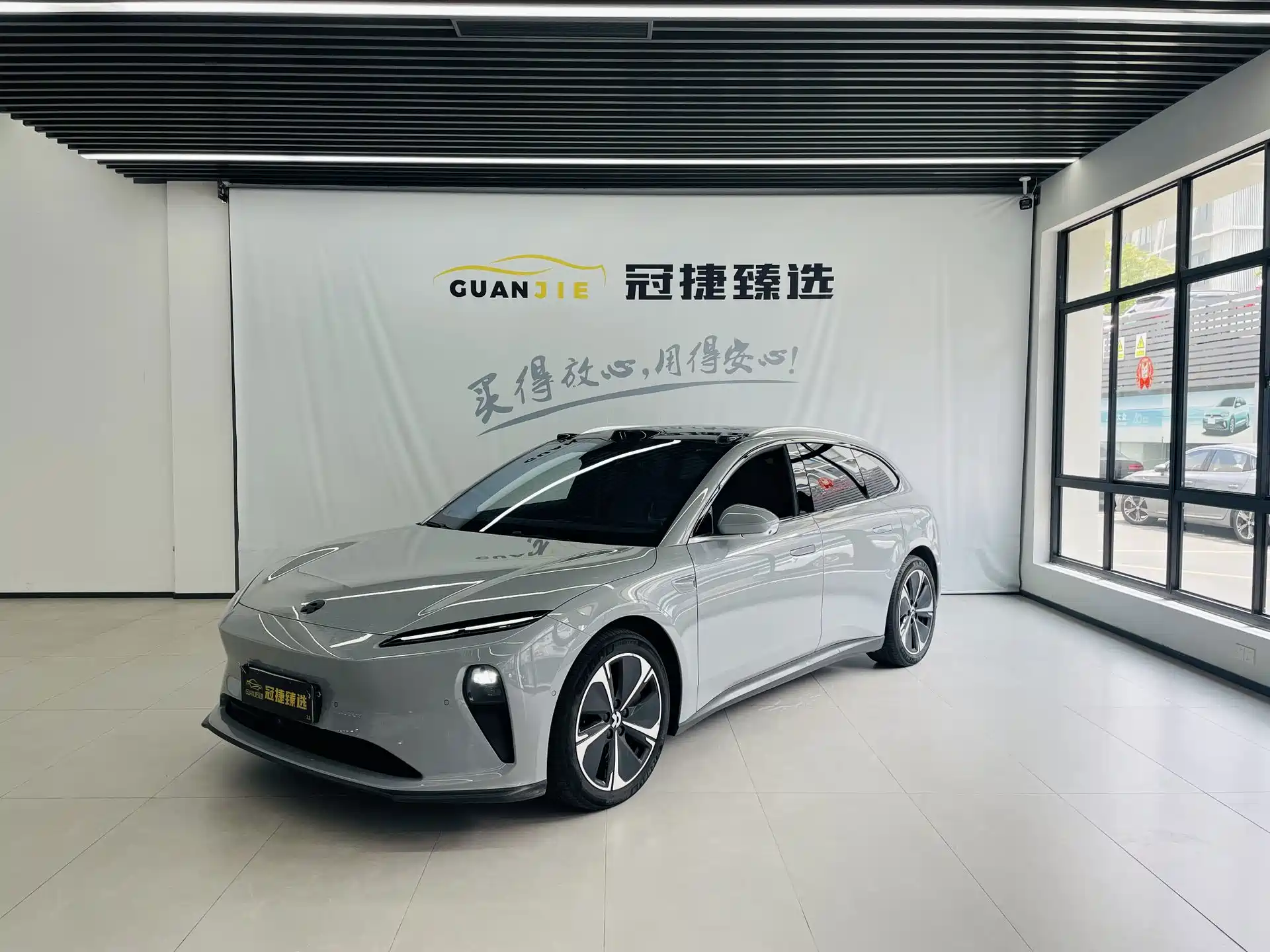 Фото 1 - NIO ET5T