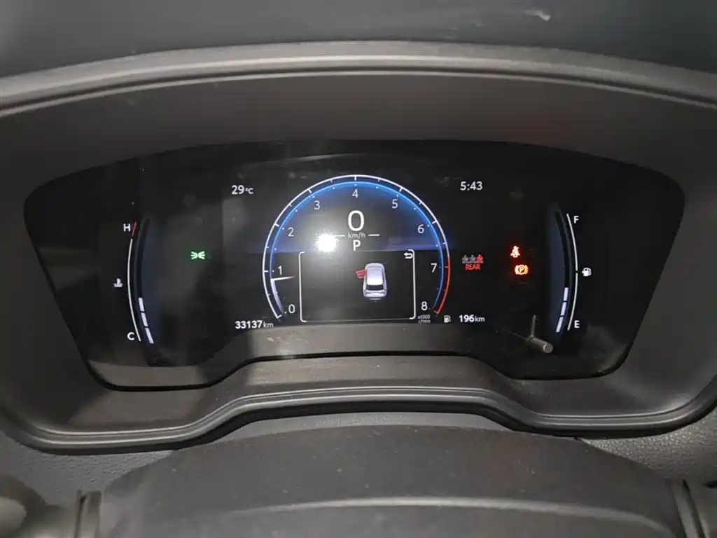 Toyota Frontlander 2023 2.0L CVT Elite Edition фото 12
