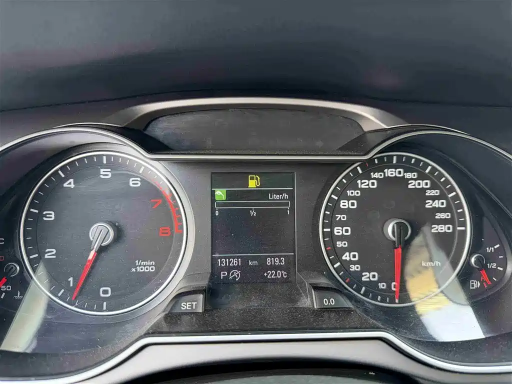 Audi A4 (Import) 2014 40 TFSI allroad quattro фото 4