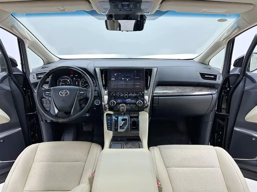 Toyota Alphard 2021 Hybrid 2.5L Premium фото 11