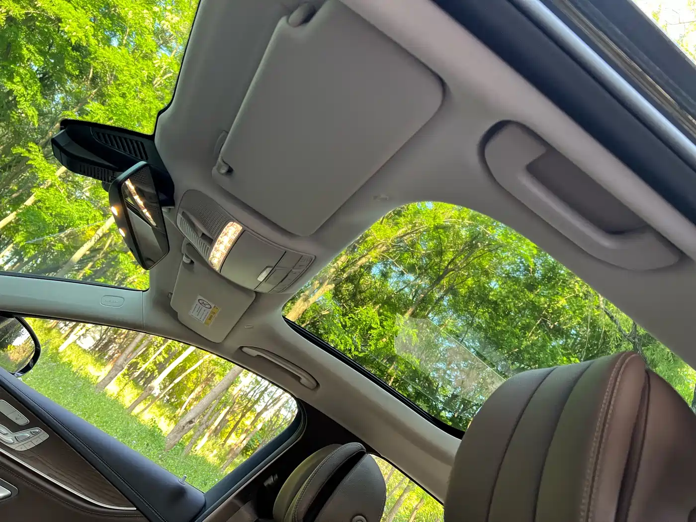 Mercedes-Benz E-Class 2022 E 300 L Fashion фото 12