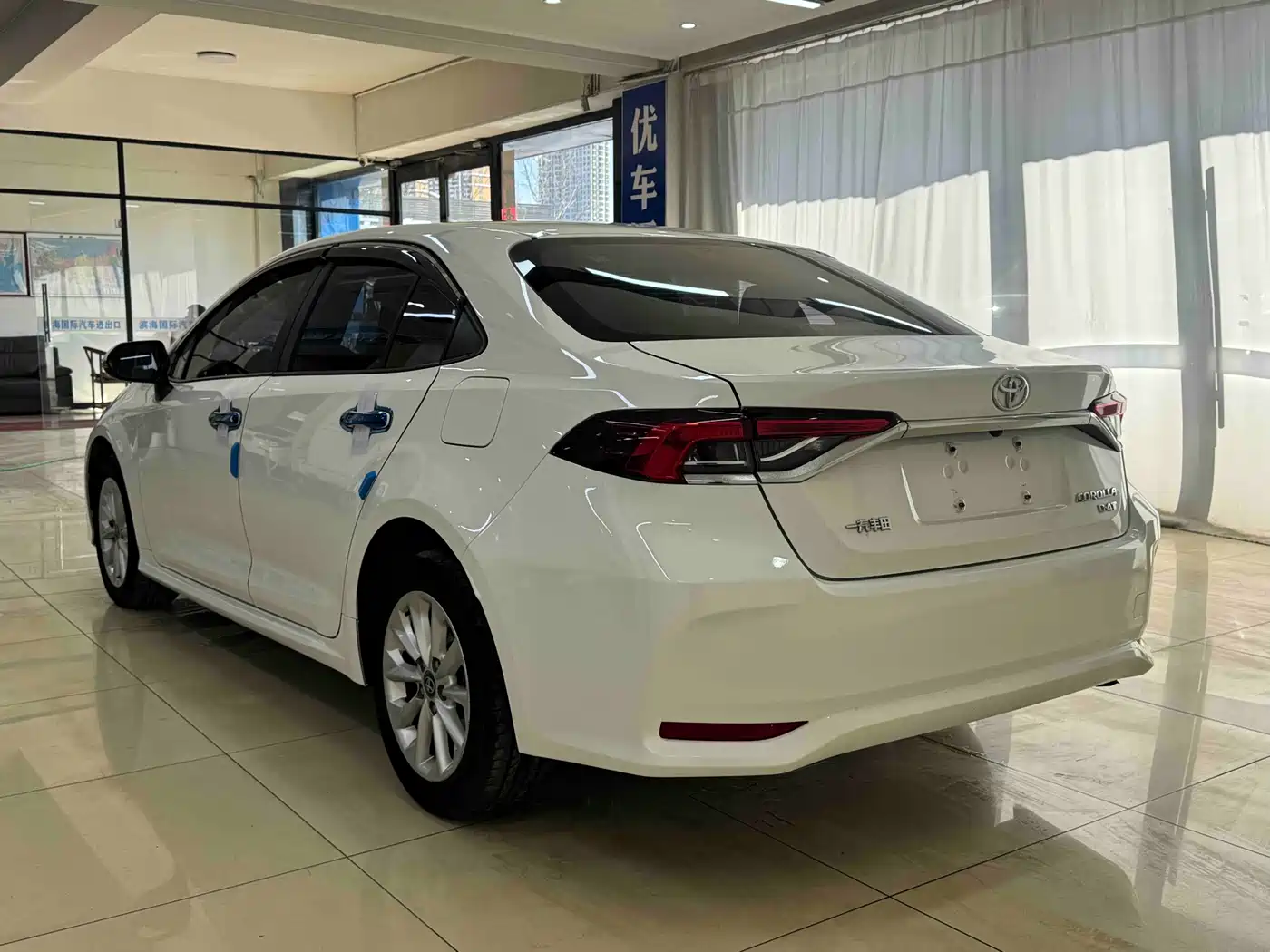 Toyota Corolla 2022 1.2T S-CVT Pioneer PLUS Edition фото 4
