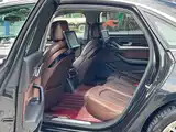 Фото 6 - Audi A8