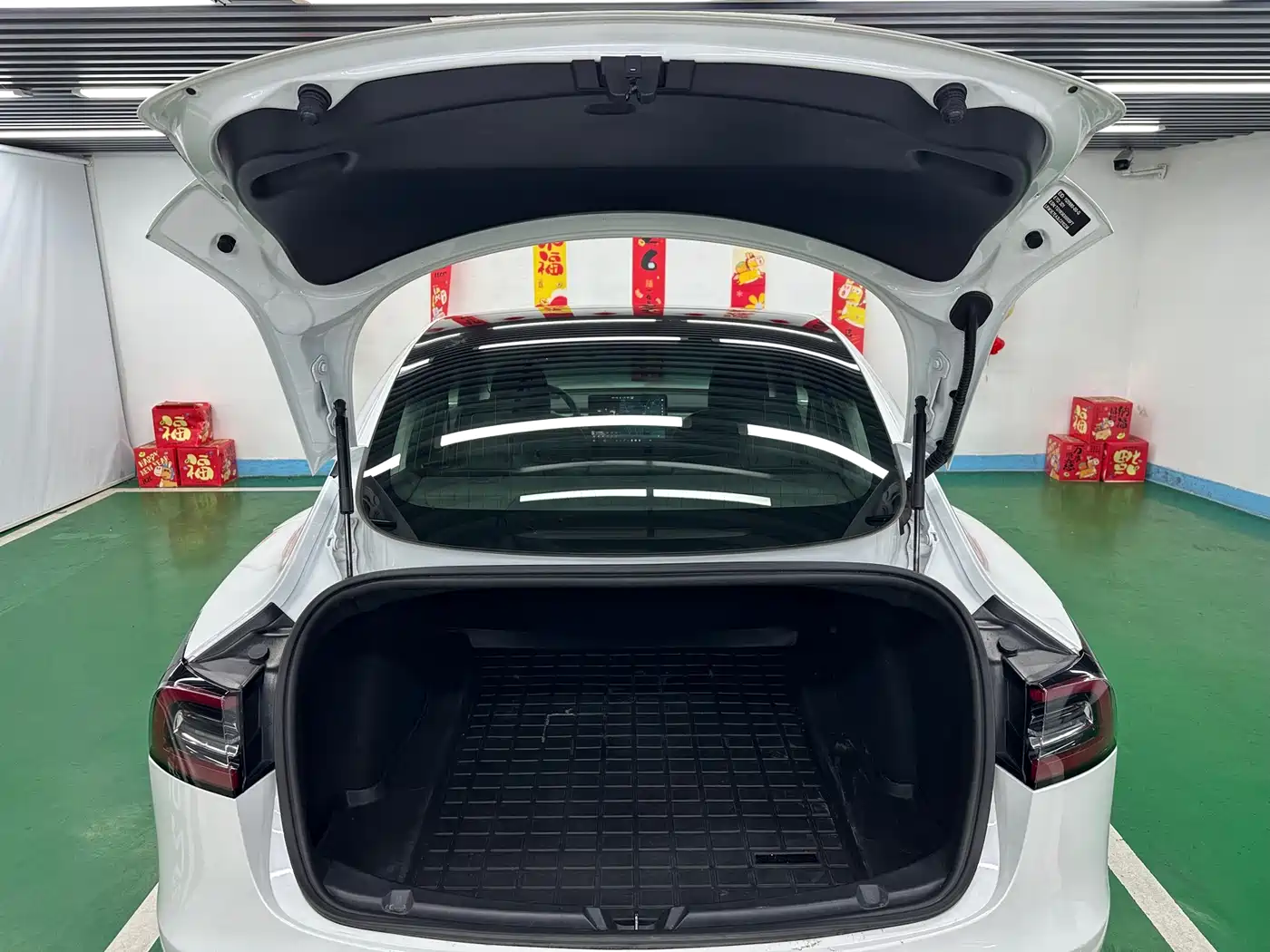 Tesla Model 3 2020 2019 Standard Range Rear-Wheel Drive Upgrade