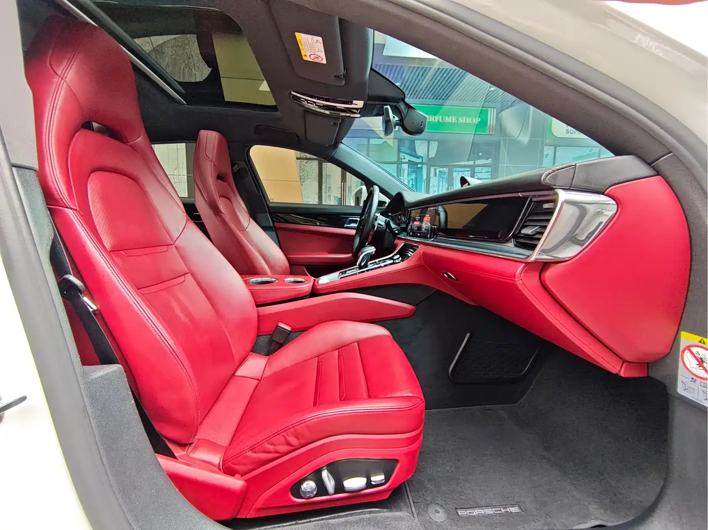 Porsche Panamera 2017 Panamera 3.0T фото 9