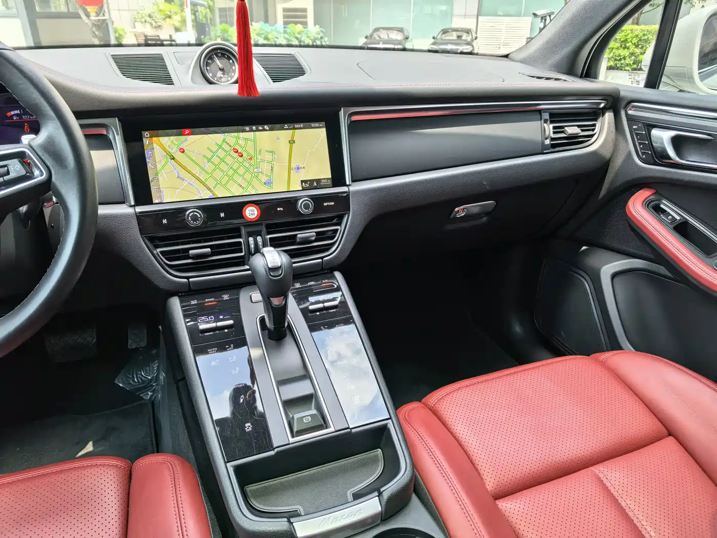 Porsche Macan 2024 Macan 2.0T фото 14