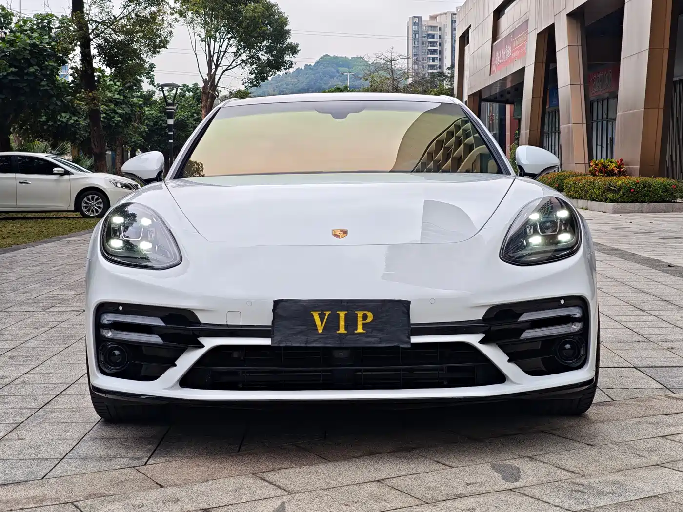 Porsche Panamera 2017 Panamera 3.0T фото 2