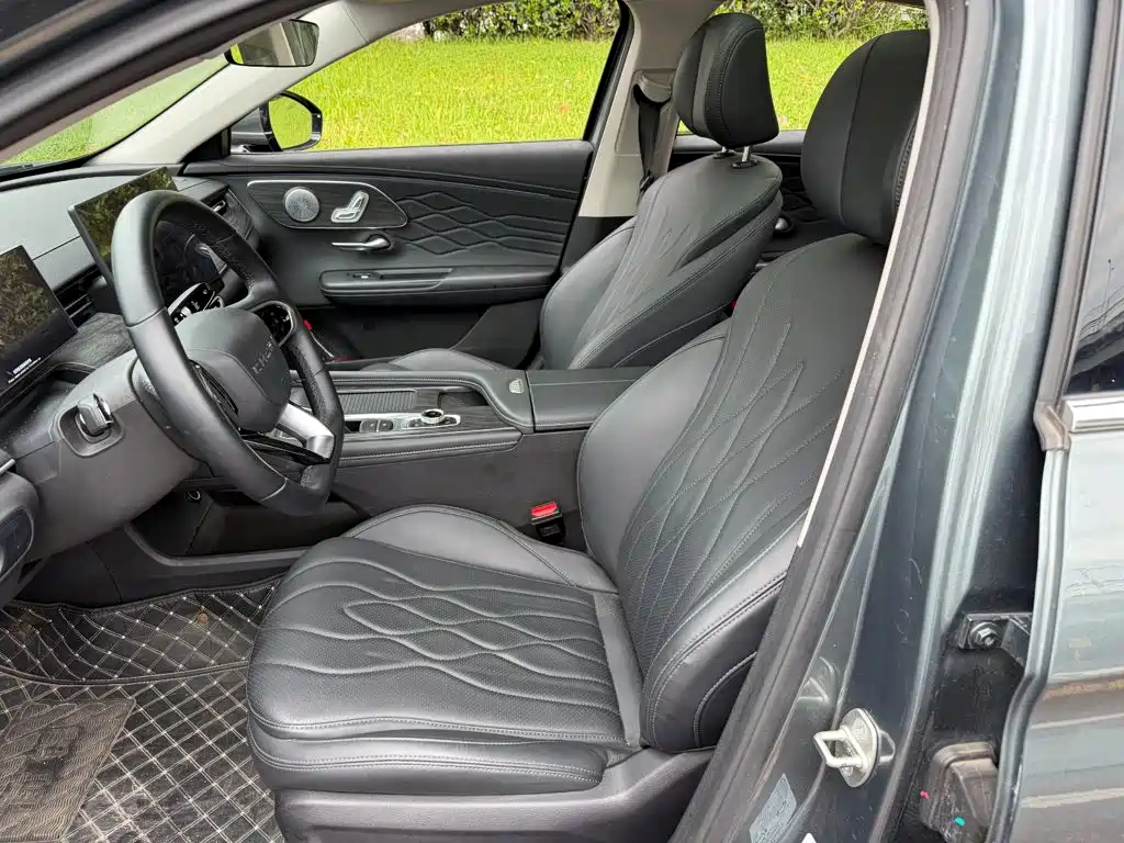 Chery Arrizo 8 PRO 2025 2025 Pro 1.6T Luxury Model+