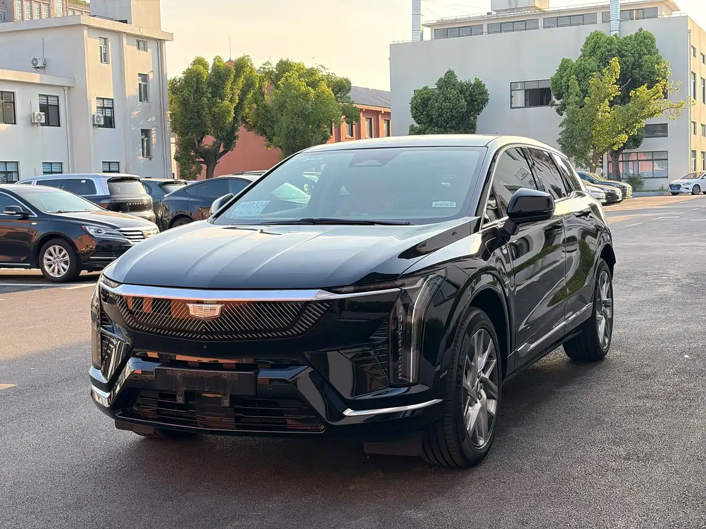 Cadillac IQ Ao Ge 2025 2024 Standard Range