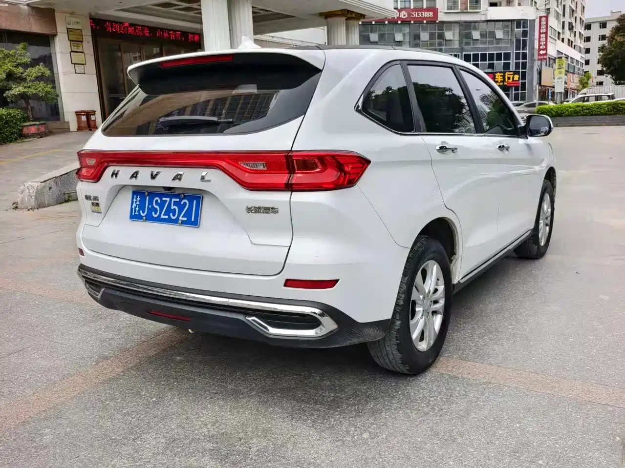 Haval M6 2021 PLUS 1.5T DCT Comfort фото 4