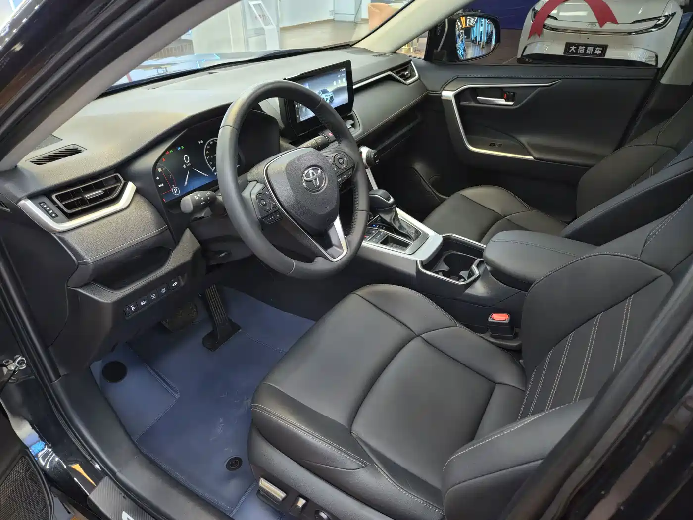 Toyota Wildlander 2024 2024 2.0L CVT 2WD Luxury PLUS Edition