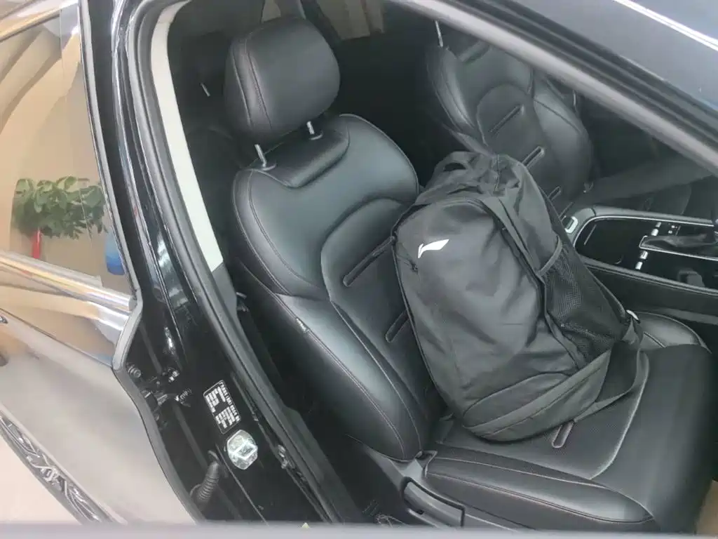 GAC Trumpchi Trumpchi GS4 PLUS 2023 2023 390T Auto Galaxy Edition