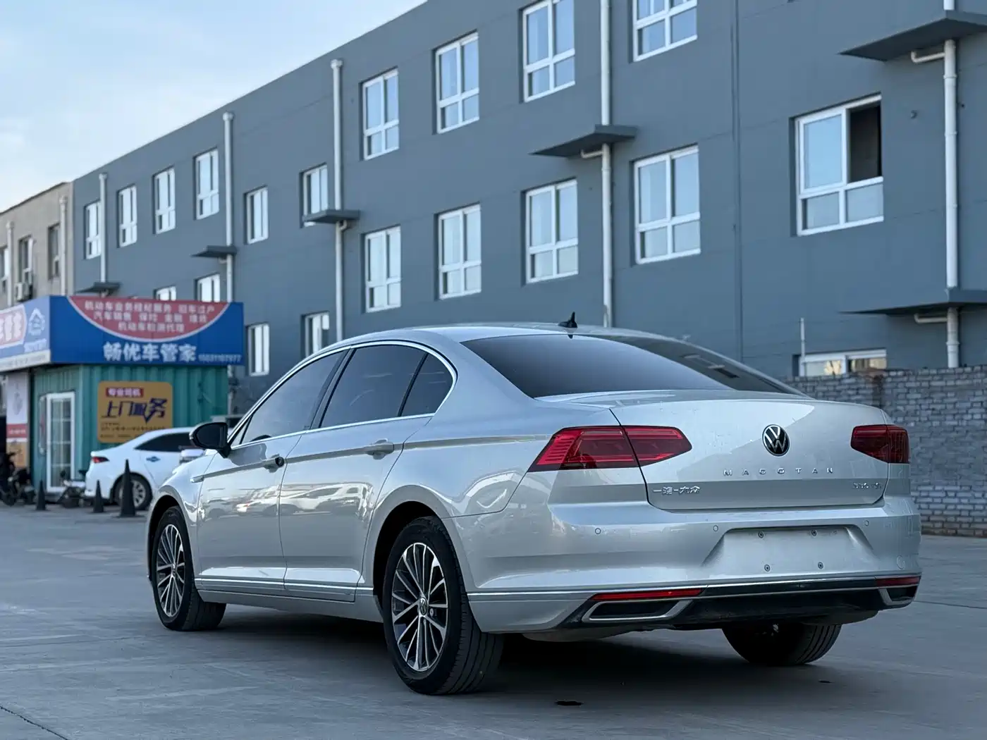 Volkswagen Magotan 2020 330TSI DSG Luxury фото 14