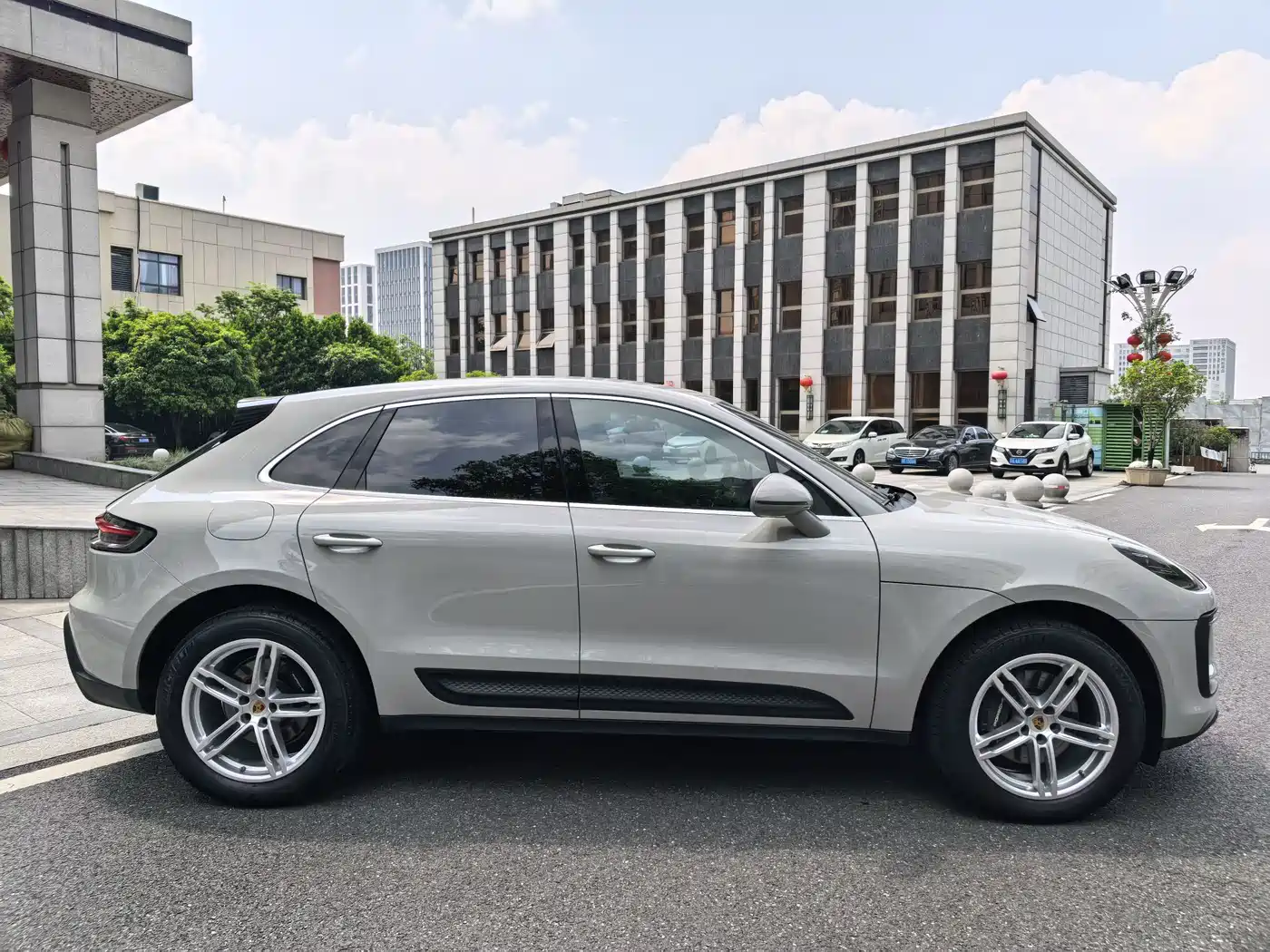 Porsche Macan 2024 Macan 2.0T фото 3