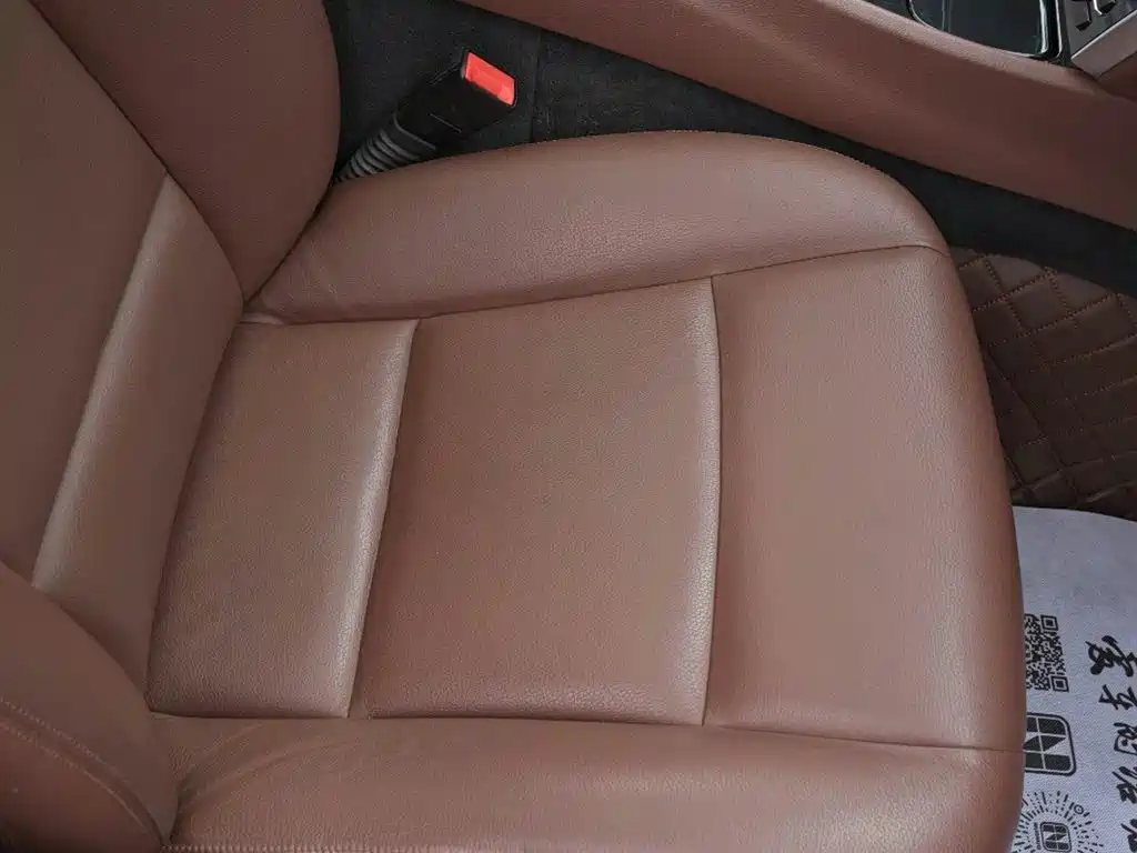 BMW 5 Series GT 2017 528i Leading Model фото 21