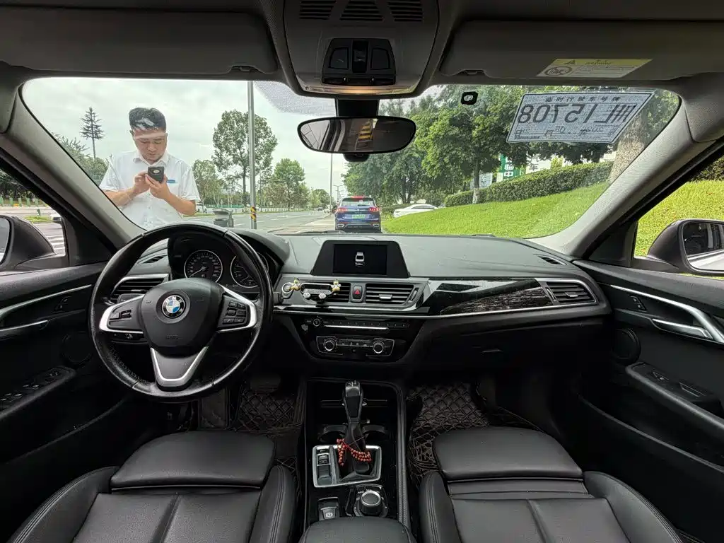BMW 1 Series 2017 2017 118i Sport