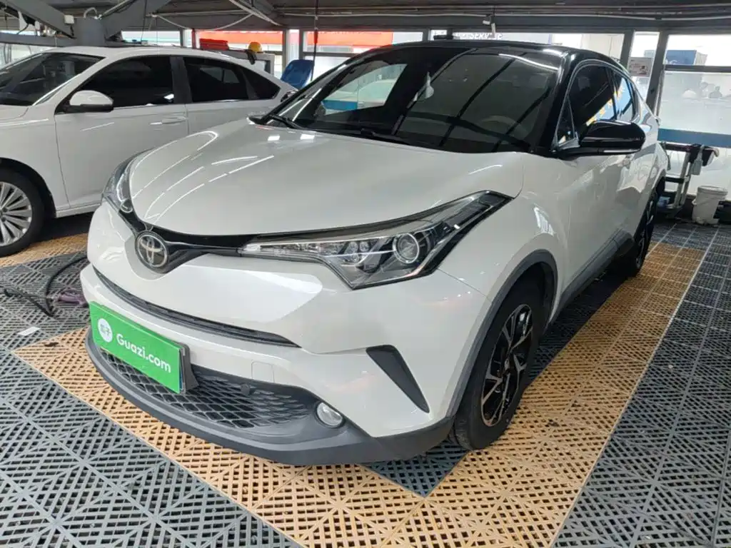 Toyota C-HR 2020 — пригон из Китая
