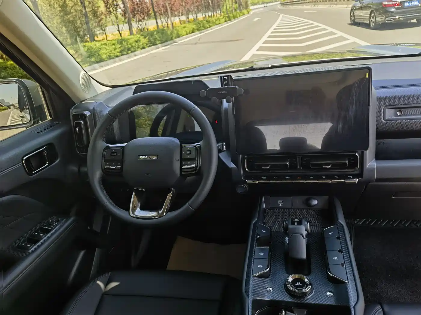 Haval Meng Long NEV 2023 Model Hi4 145 Explorer Edition фото 11