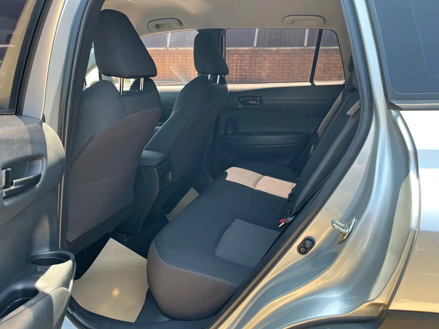 Toyota Frontlander 2022 2.0L CVT Elite фото 13
