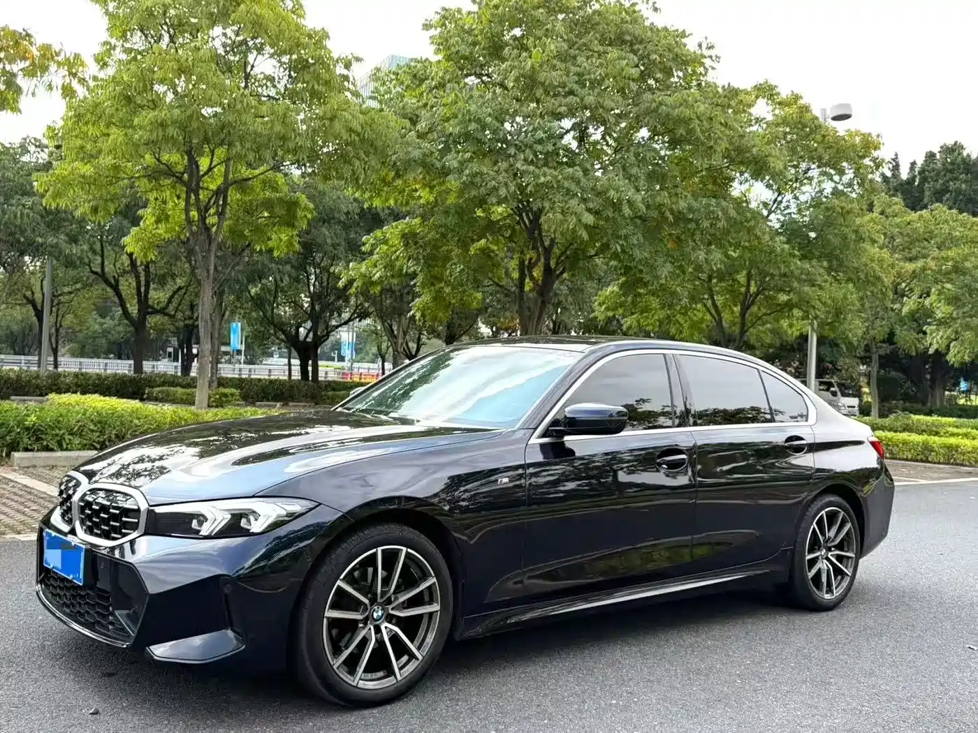 BMW 3 Series 2024 325Li M Sport Package