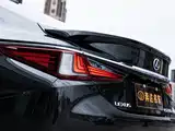 Photo 7 - Lexus ES