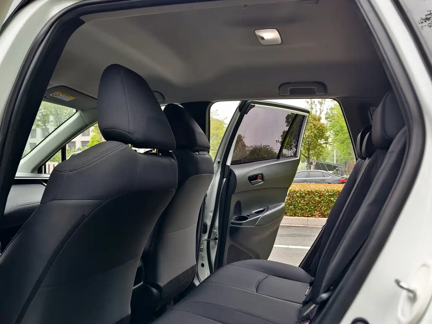 Toyota Corolla Cross 2023 2.0L Pioneer Edition фото 14