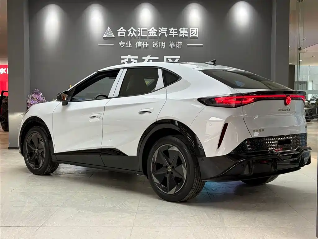 2026 Volkswagen Unique 06