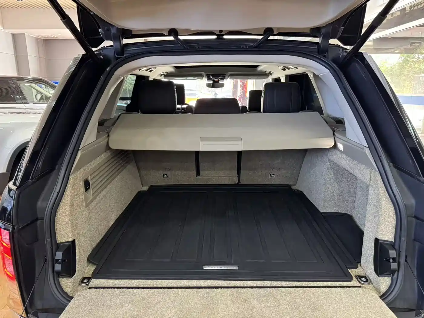 Land Rover Range Rover 2017 3.0 SC V6 Vogue фото 16