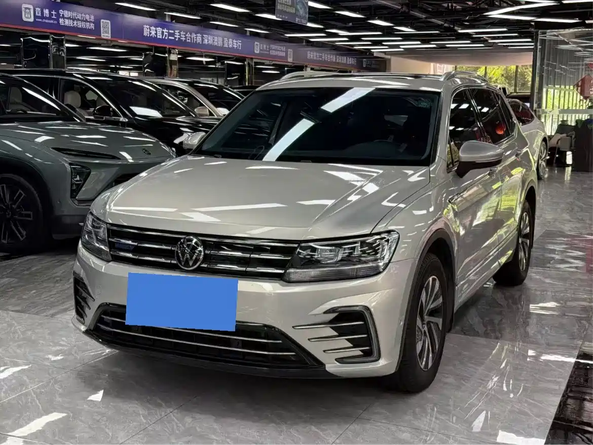 Volkswagen Tiguan L PHEV 2021