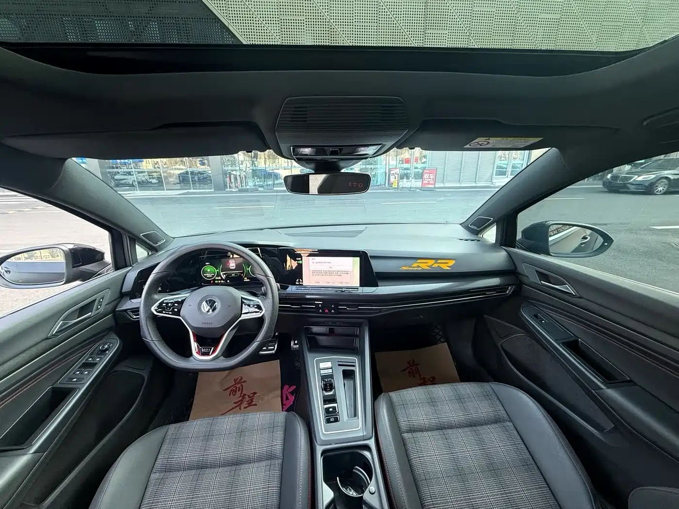 Volkswagen Golf GTI 2021 Facelift 380TSI DSG GTI фото 6