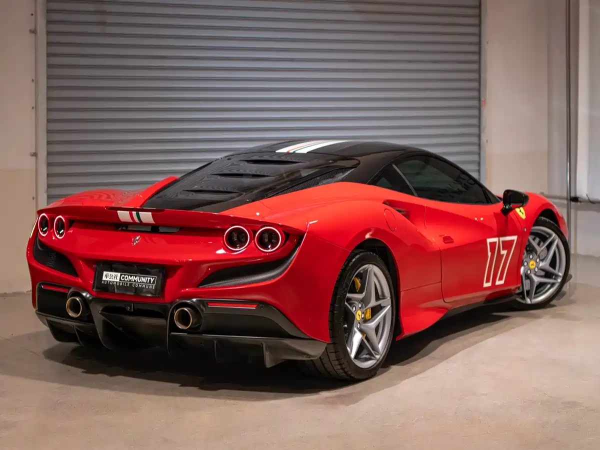 Ferrari F8 2021 2019 Tributo 3.9T V8