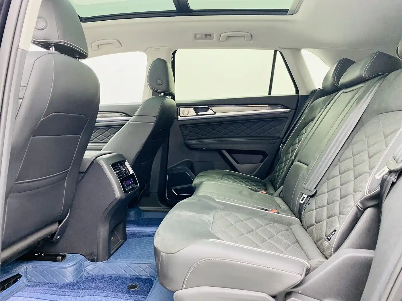 Volkswagen Teramont 2020 Teramont X 380TSI 4WD Premium Luxury фото 17