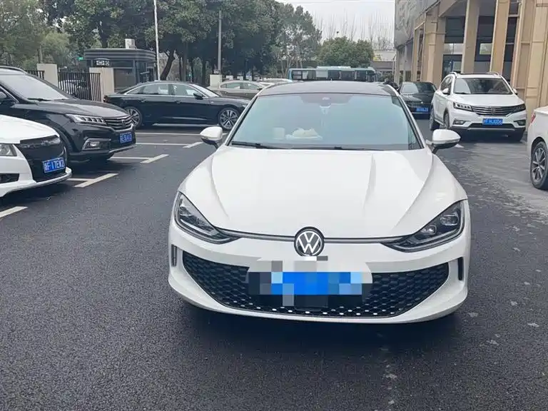 Volkswagen Lamando 2022 Lamando L 280TSI DSG Spicy Edition