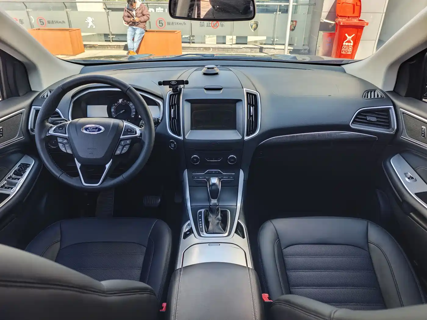 Ford Edge 2016 2016 EcoBoost 245 2WD Luxury 7-Seater