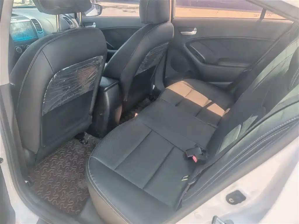 Kia K3 2016 1.6L Manual GL фото 12