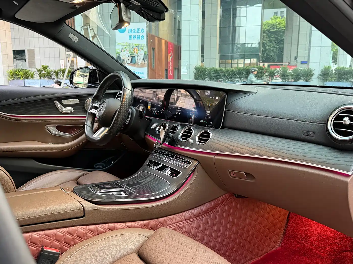 Mercedes-Benz E-Class 2022 E 300 L Sport Luxury фото 8