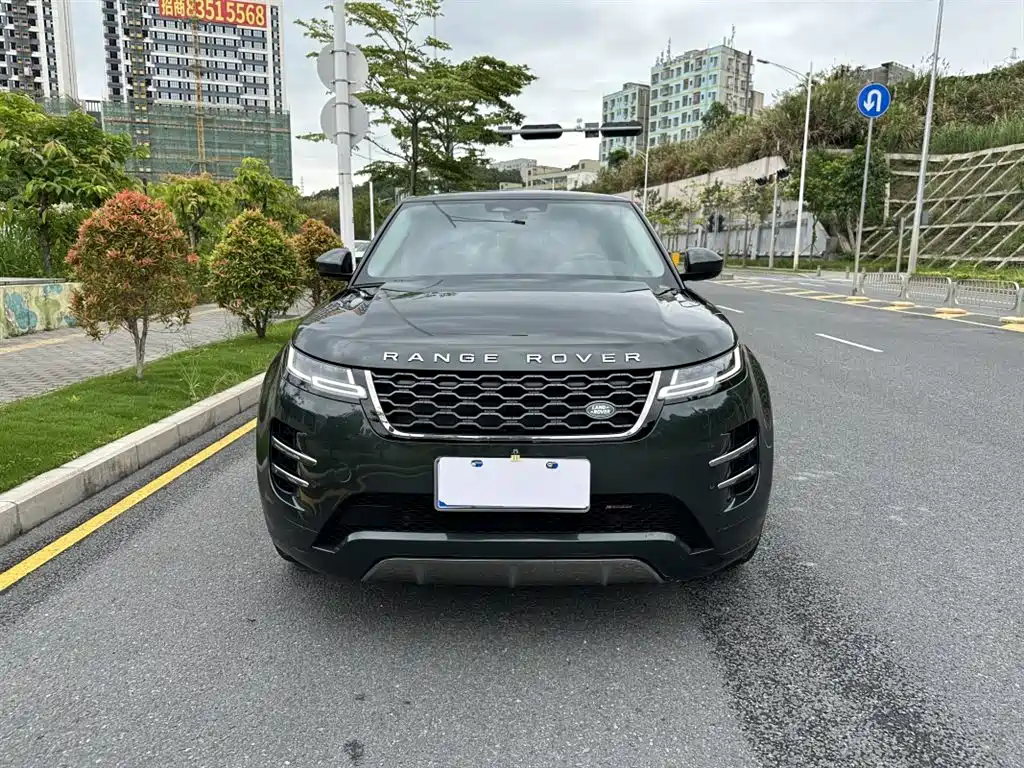 Land Rover Range Rover Evoque 2023 Range Rover Evoque L 249PS Luxury Edition фото 5