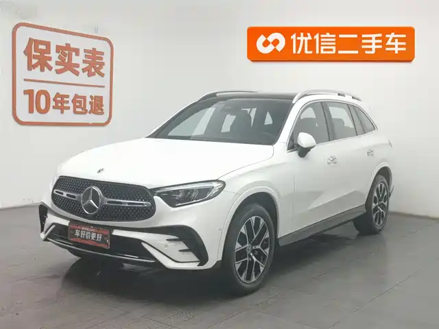 MERCEDES-BENZ GLC