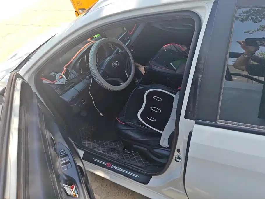 Фото 9 - Toyota Vios