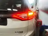 Фото 8 - Ford Edge