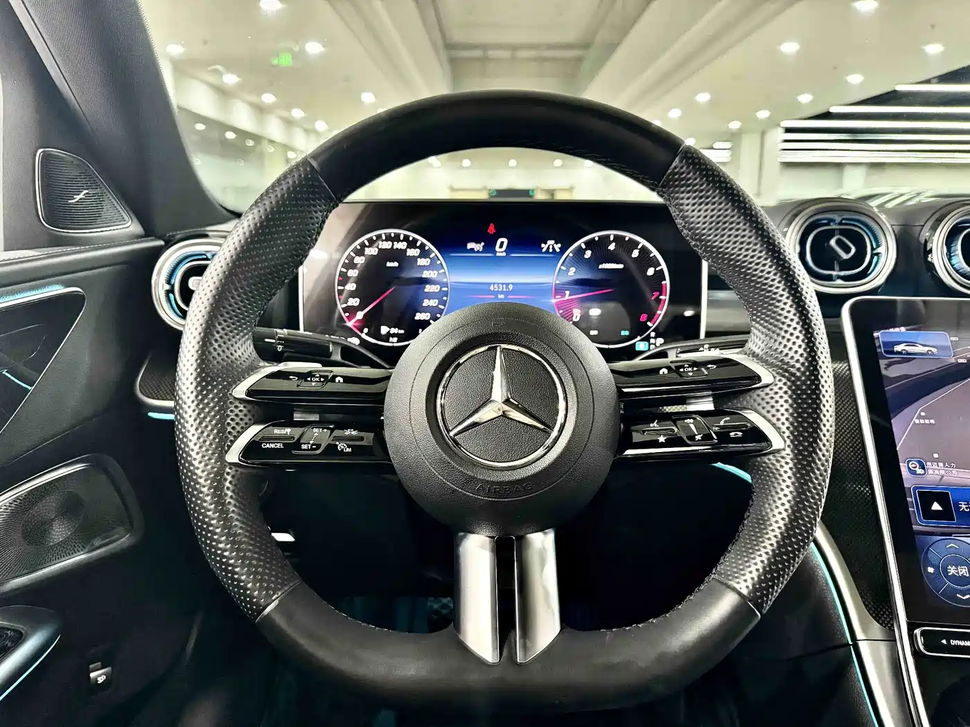 Mercedes-Benz C-Class 2023 C 260 L Night Edition Sport фото 8