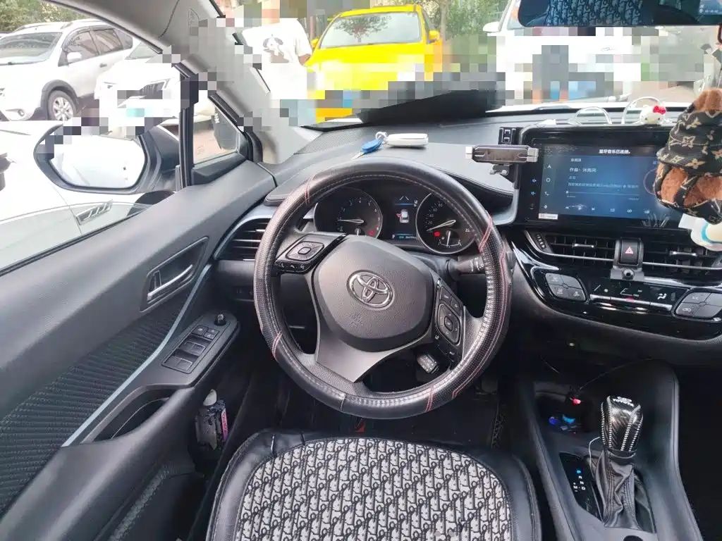 Toyota IZOA 2022 2021 2.0L Yixiang Edition