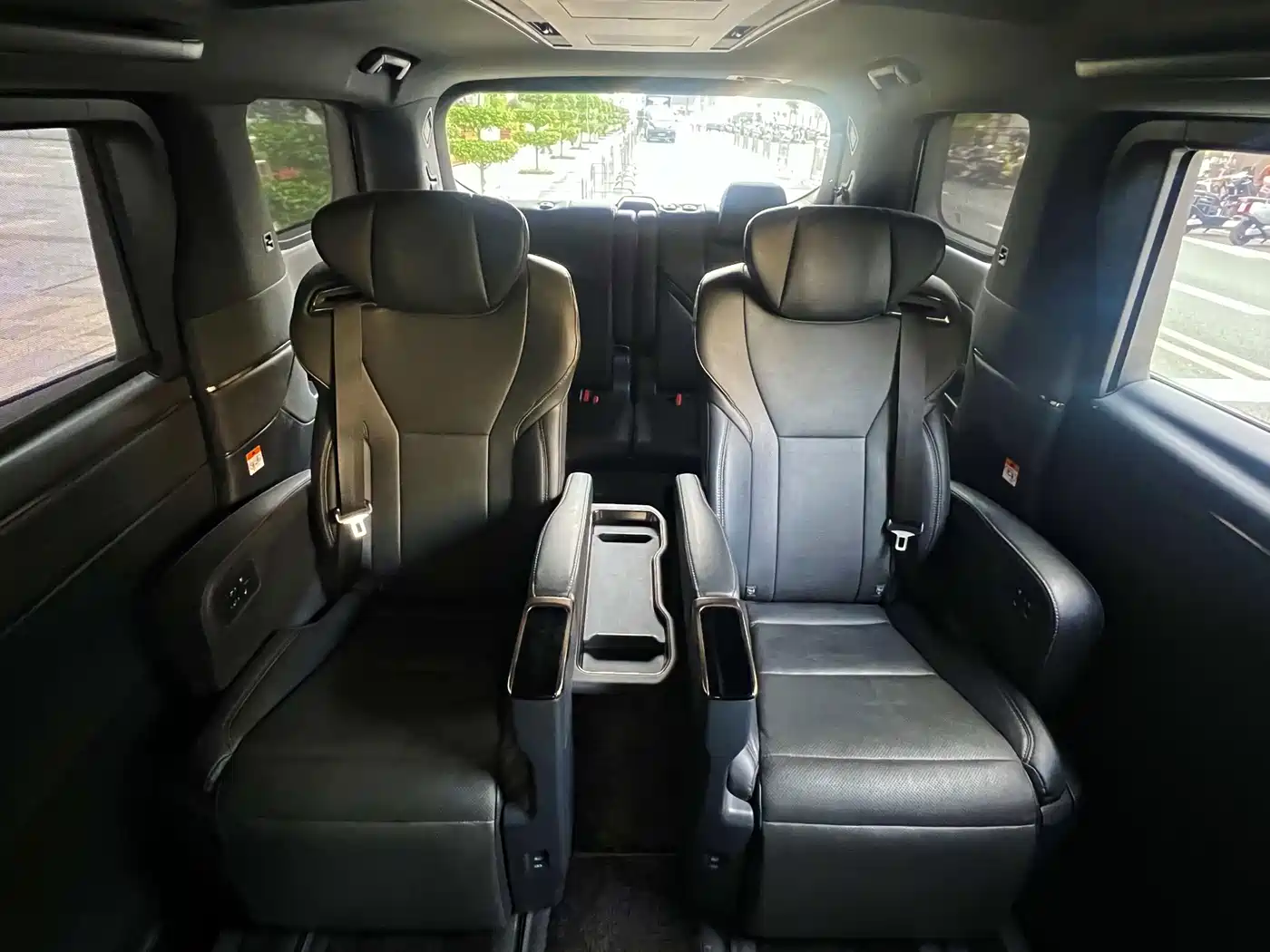Toyota Alphard 2026 2025 Hybrid 2.5L Prestige Gold Edition