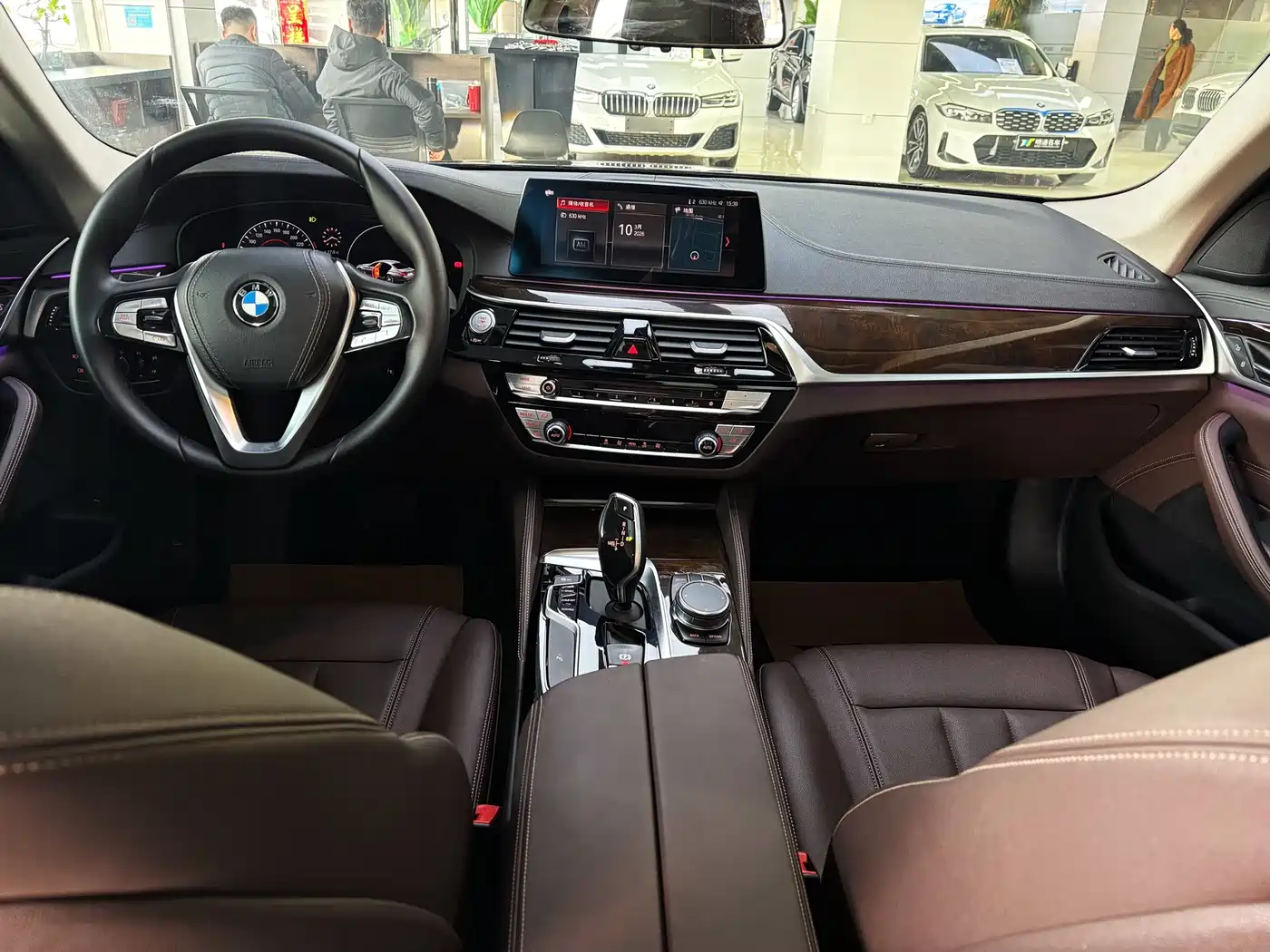 BMW 5 Series 2019 525Li Luxury Package фото 8