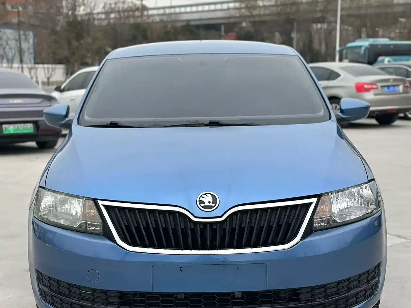 Škoda Skoda Rapid Spaceback 2016 Facelift 1.6L Automatic Forward Edition фото 2