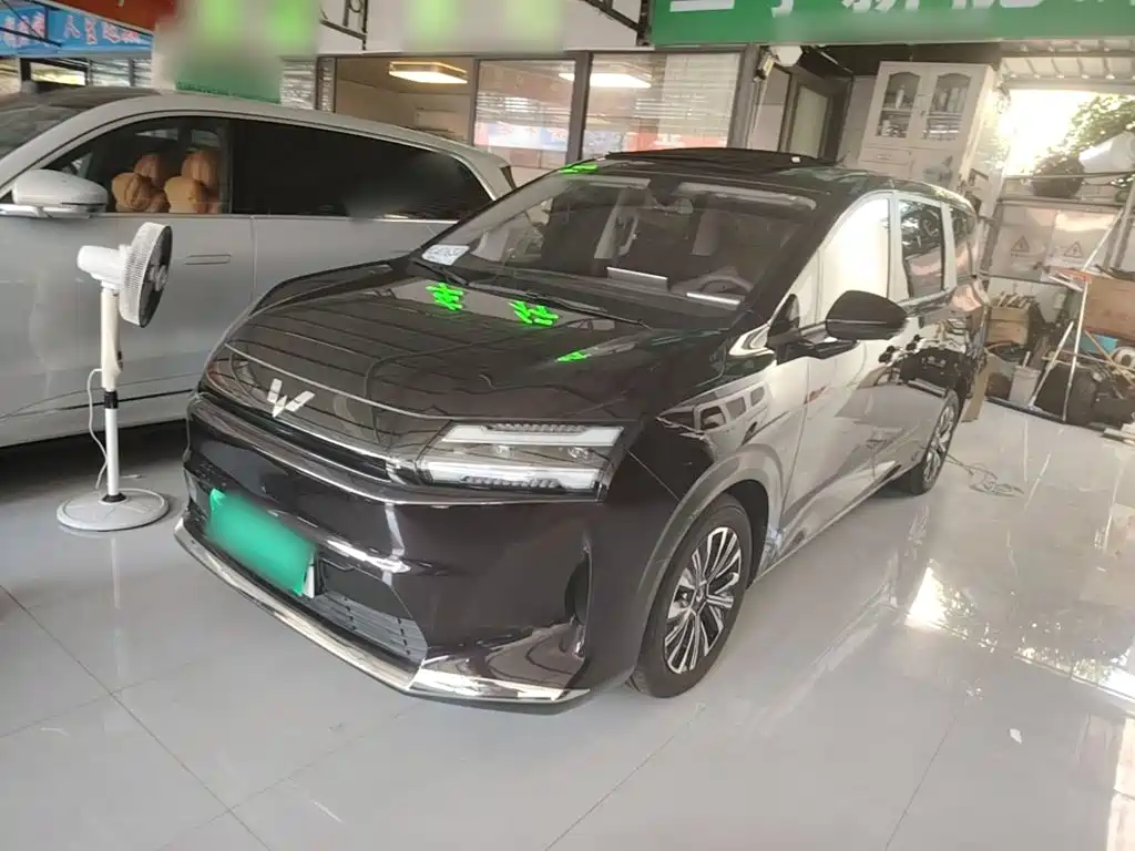 Wuling Motors Xingguang 730 New Energy 2025 — пригон из Китая