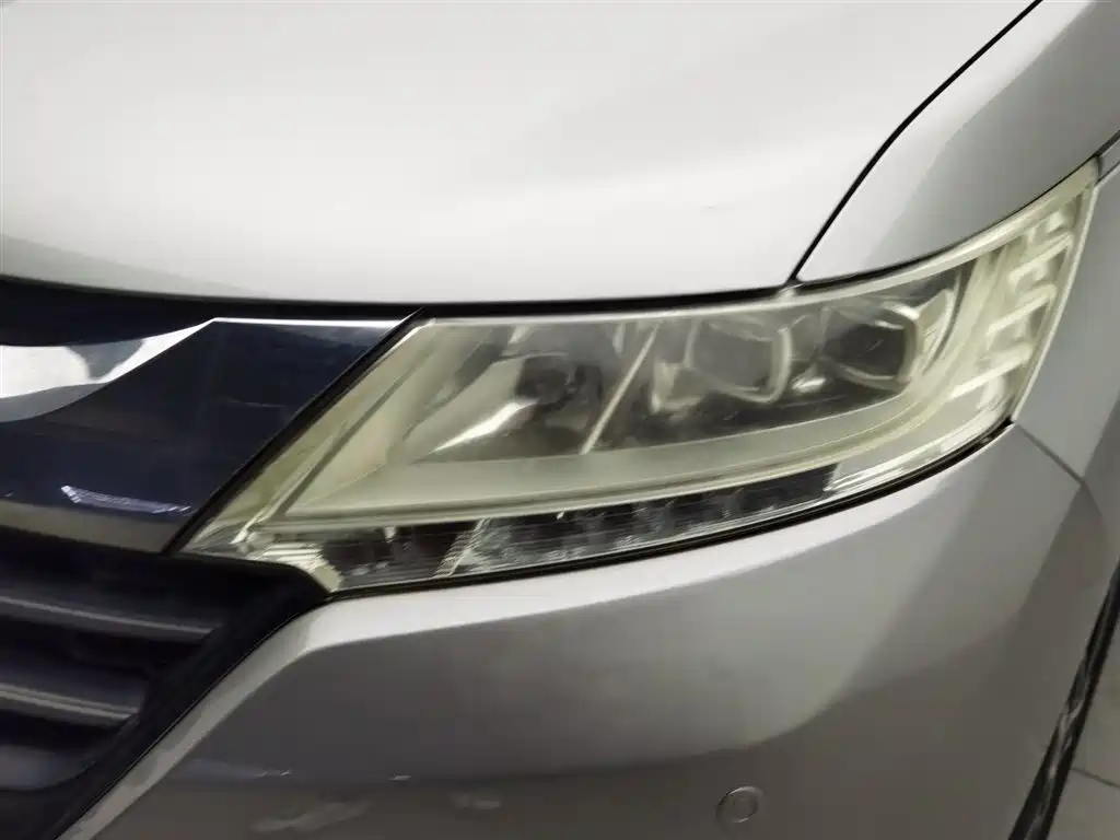 Honda Odyssey 2015 2.4L Smart Edition фото 7