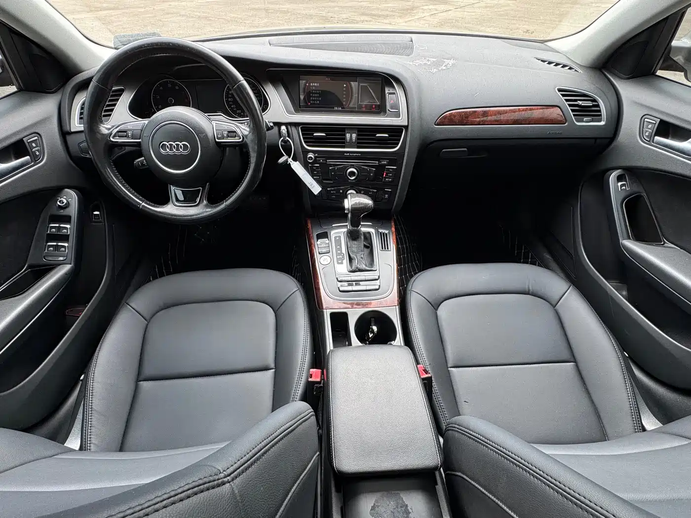 Audi A4L 2015 35 TFSI Auto Standard фото 6